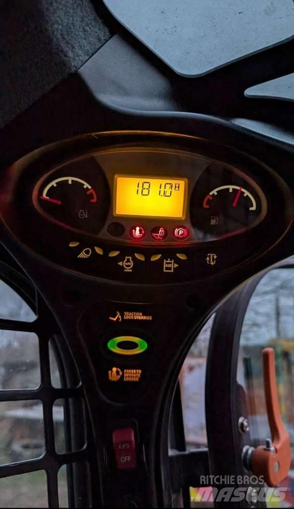 Bobcat T 450 Мини-погрузчики