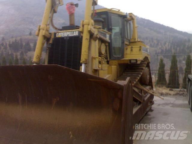 CAT D8R Гусеничные бульдозеры