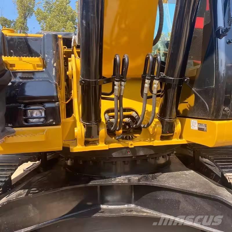 CAT 325 D Гусеничные экскаваторы