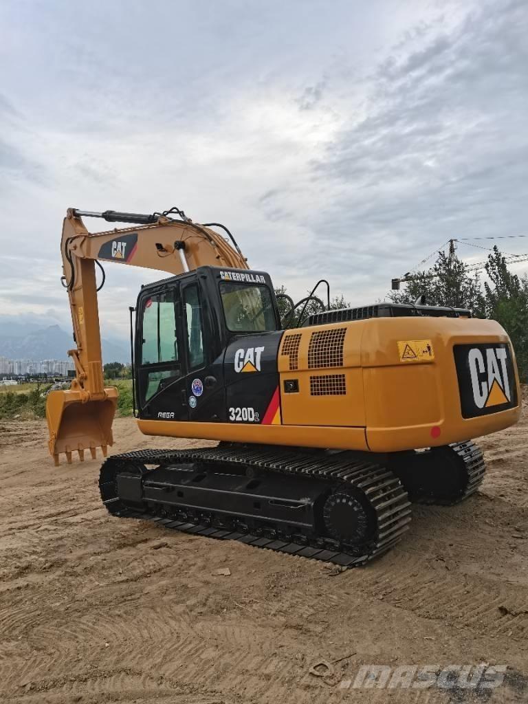CAT 320D Гусеничные экскаваторы