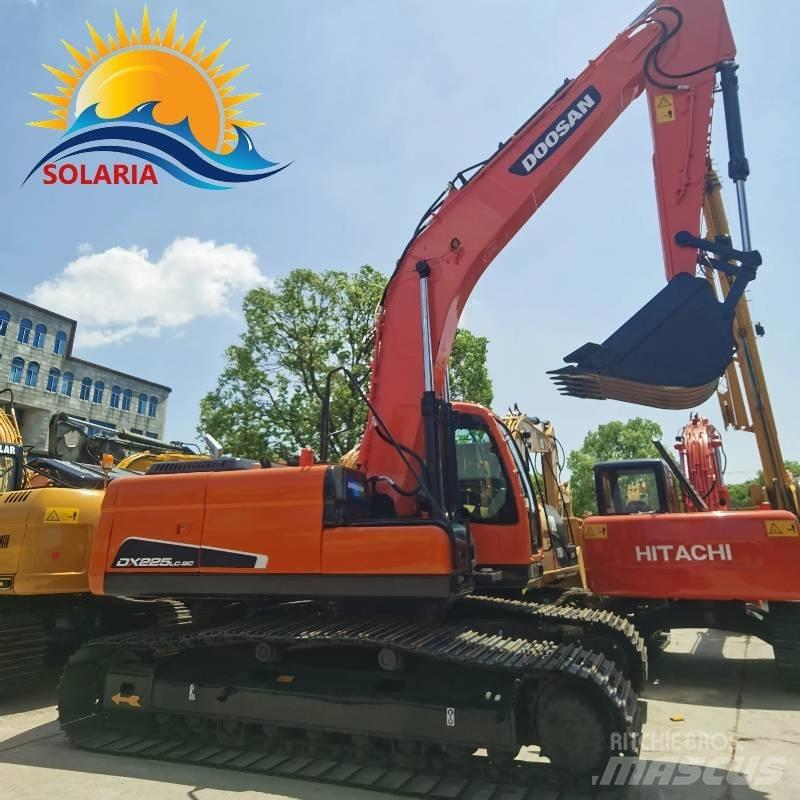 Doosan DX 225 LC Гусеничные экскаваторы