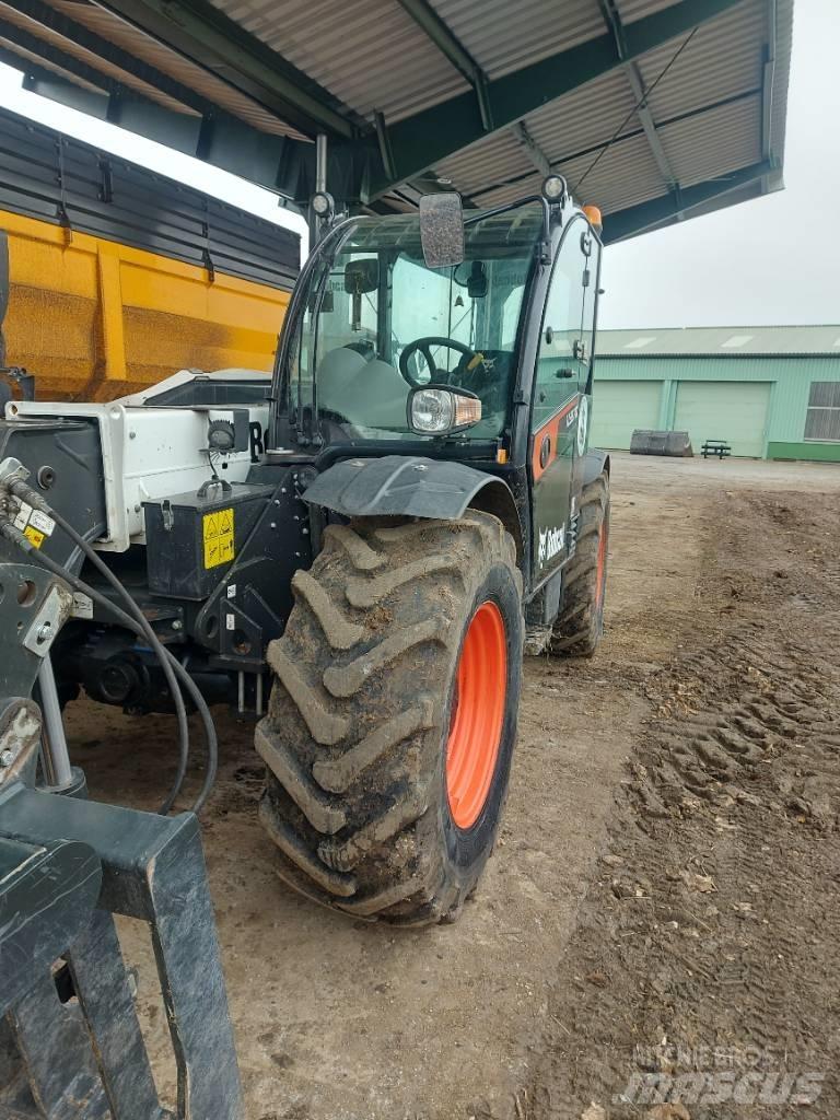 Bobcat TL 35.70 AGRI Телескопические погрузчики
