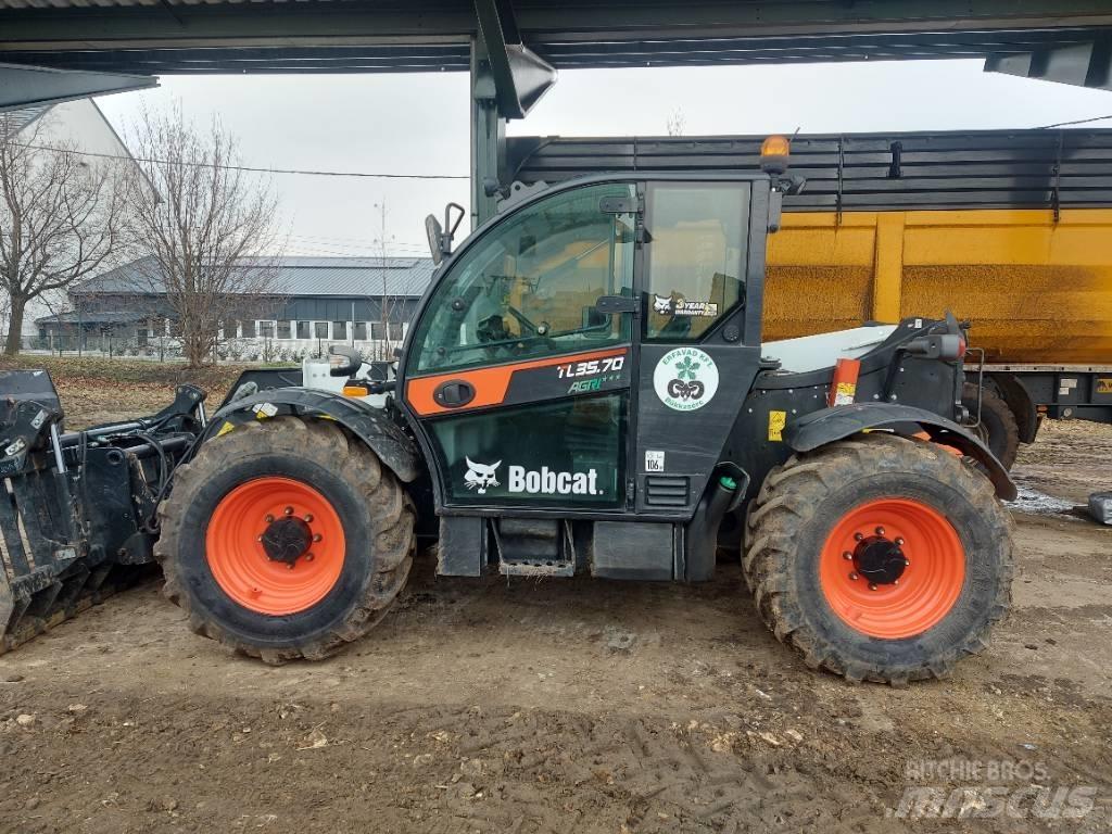 Bobcat TL 35.70 AGRI Телескопические погрузчики