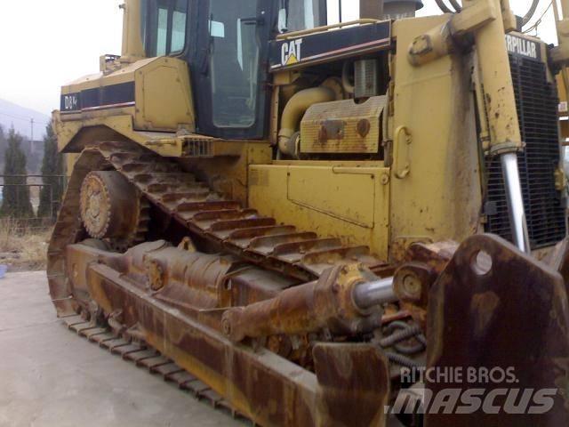 CAT D 8 R Гусеничные бульдозеры