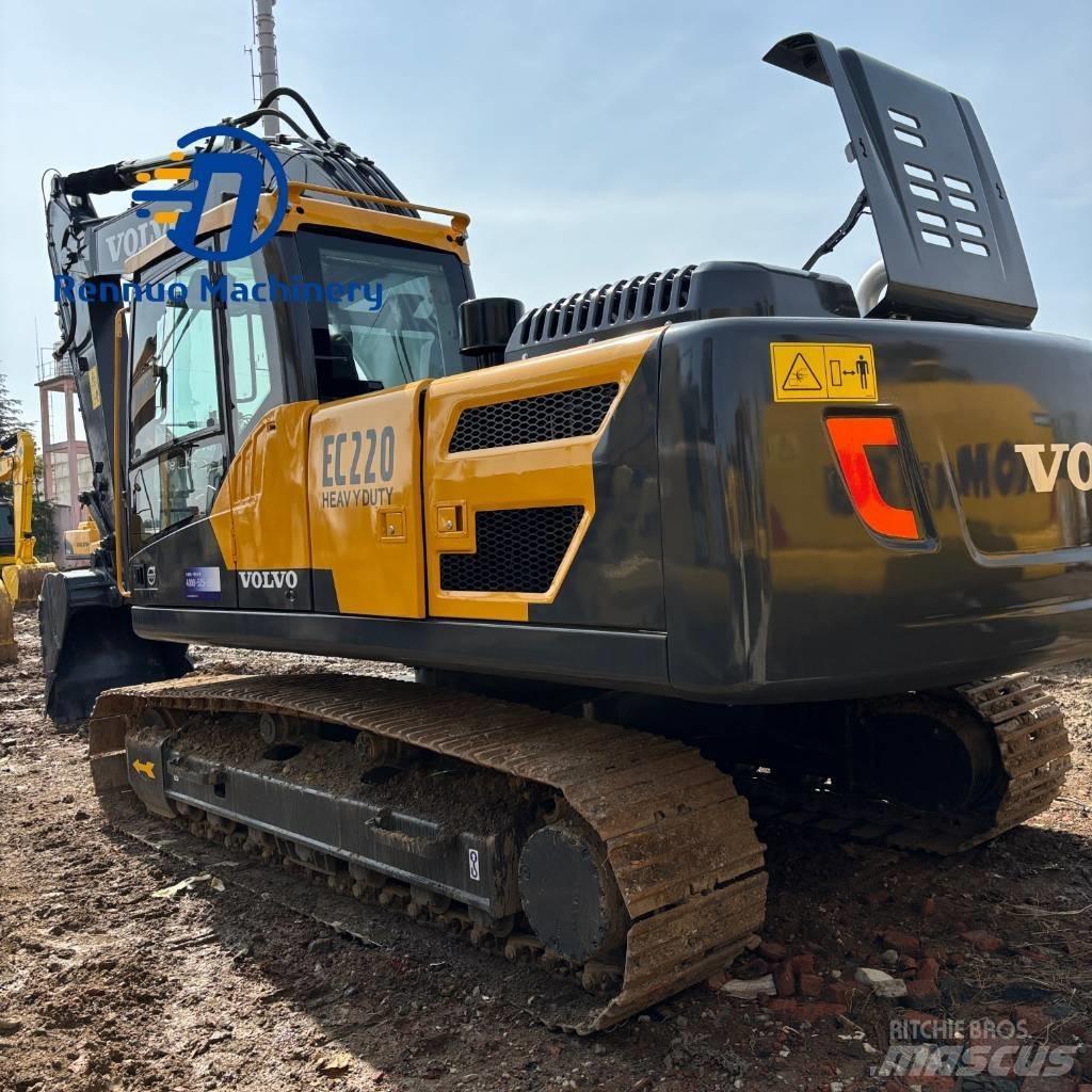 Volvo EC 220 D Гусеничные экскаваторы