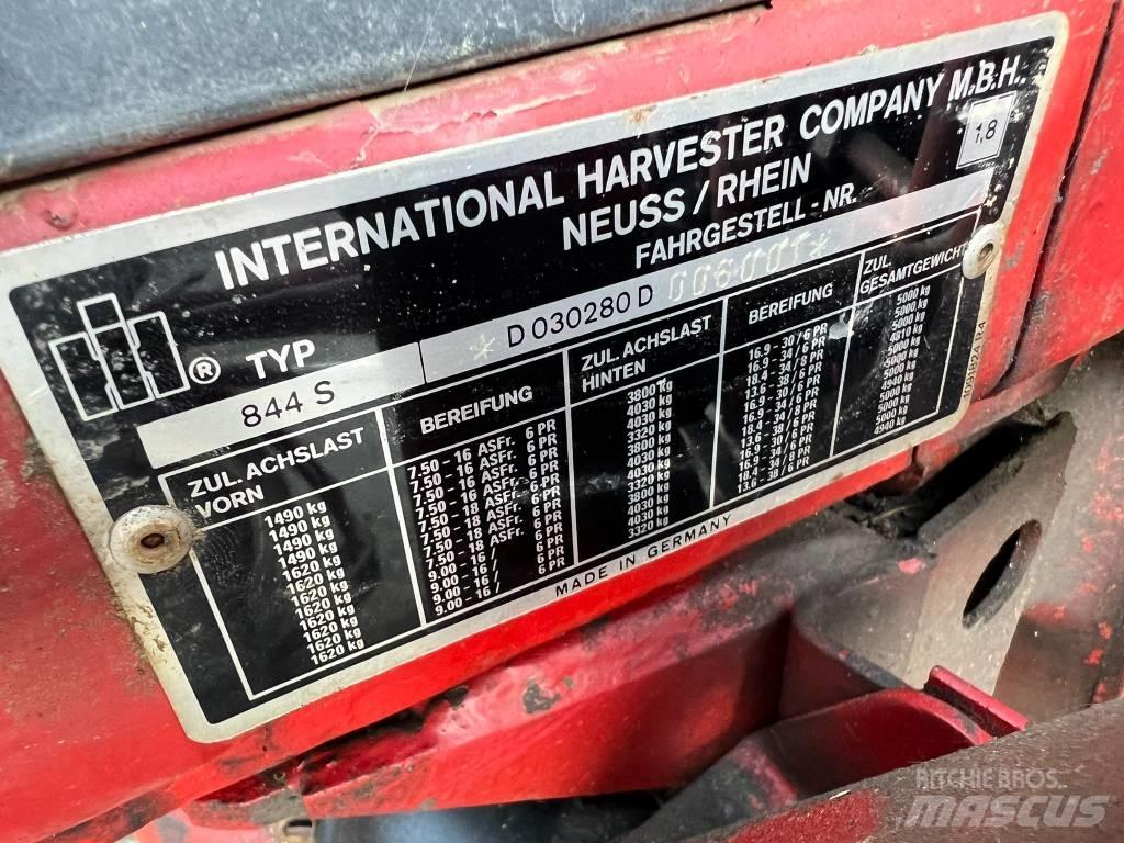 International 844xl Трактора
