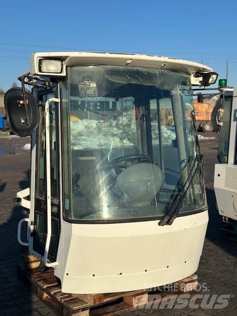 Liebherr L 538 CAB Кабины и интерьер