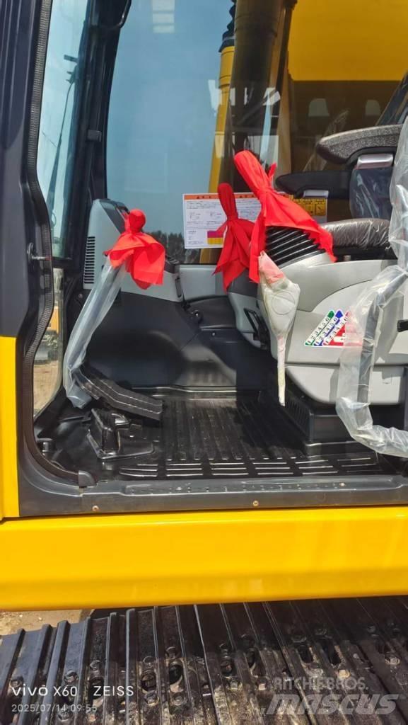 Komatsu PC 220 Мини-экскаваторы