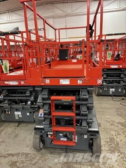 SkyJack SJ 4740 Ножничные подъемники
