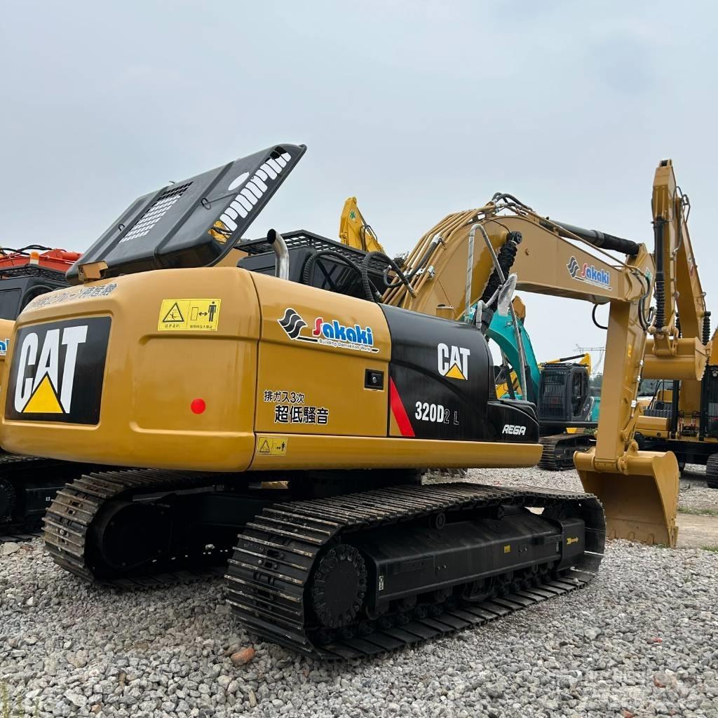 CAT 320D2L Гусеничные экскаваторы