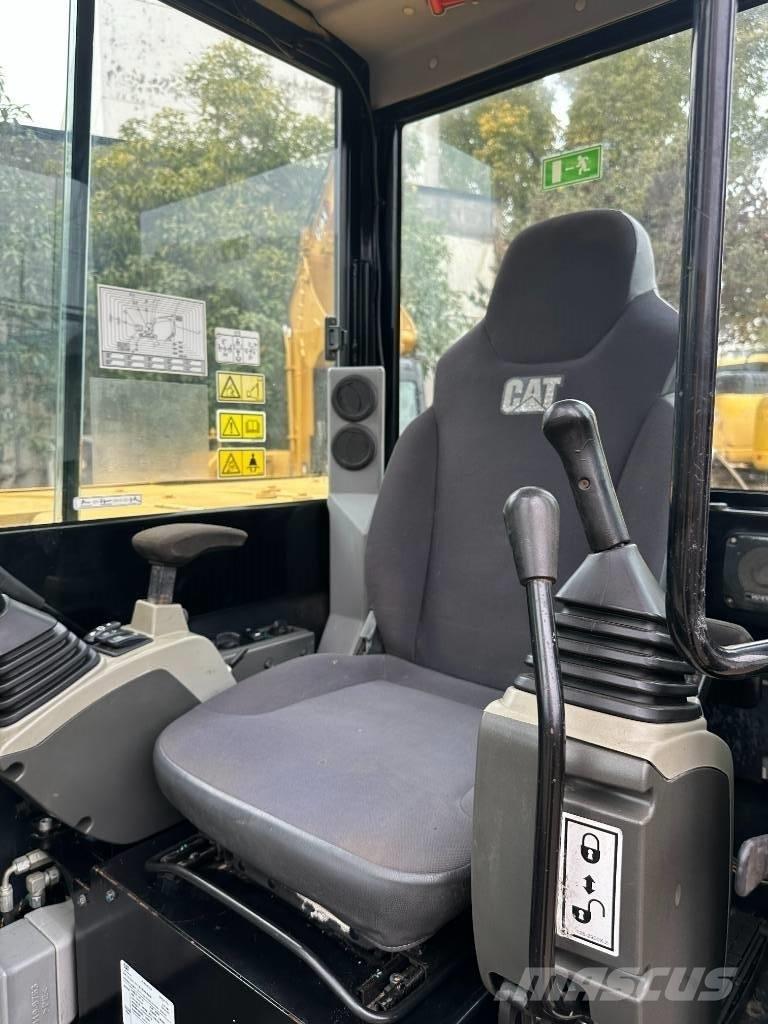 CAT 305.5 Мини-экскаваторы