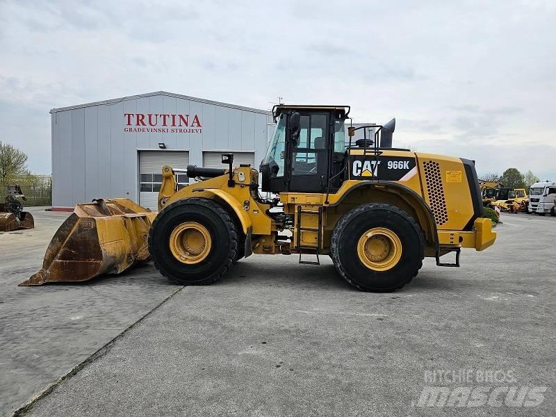 CAT 966K Фронтальные погрузчики