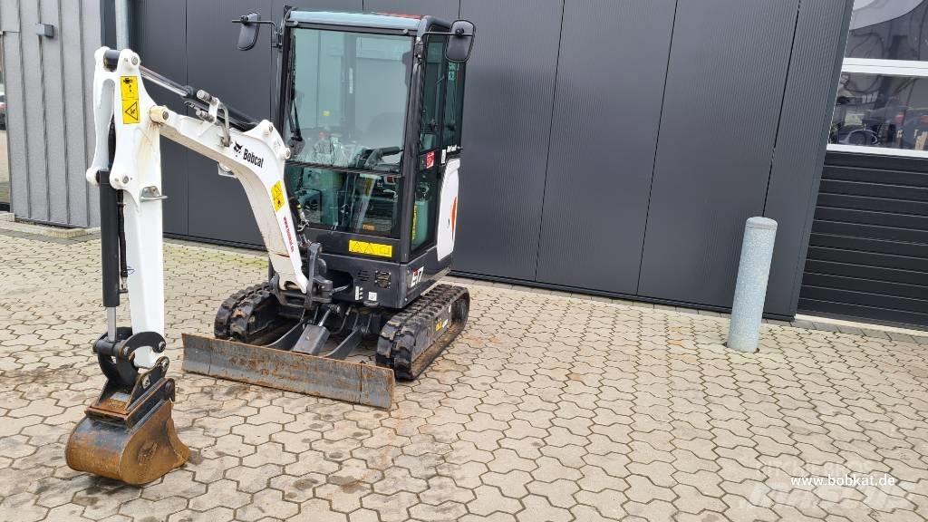 Bobcat E 17 Мини-экскаваторы