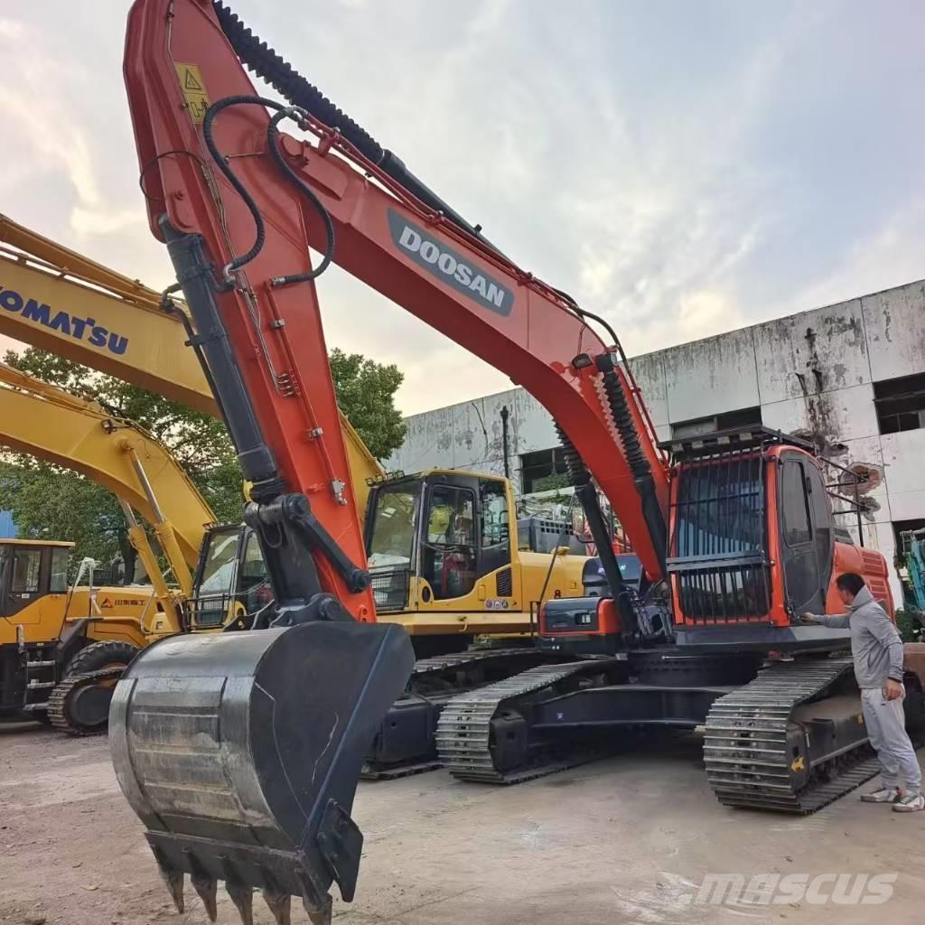 Doosan DX 300 Гусеничные экскаваторы