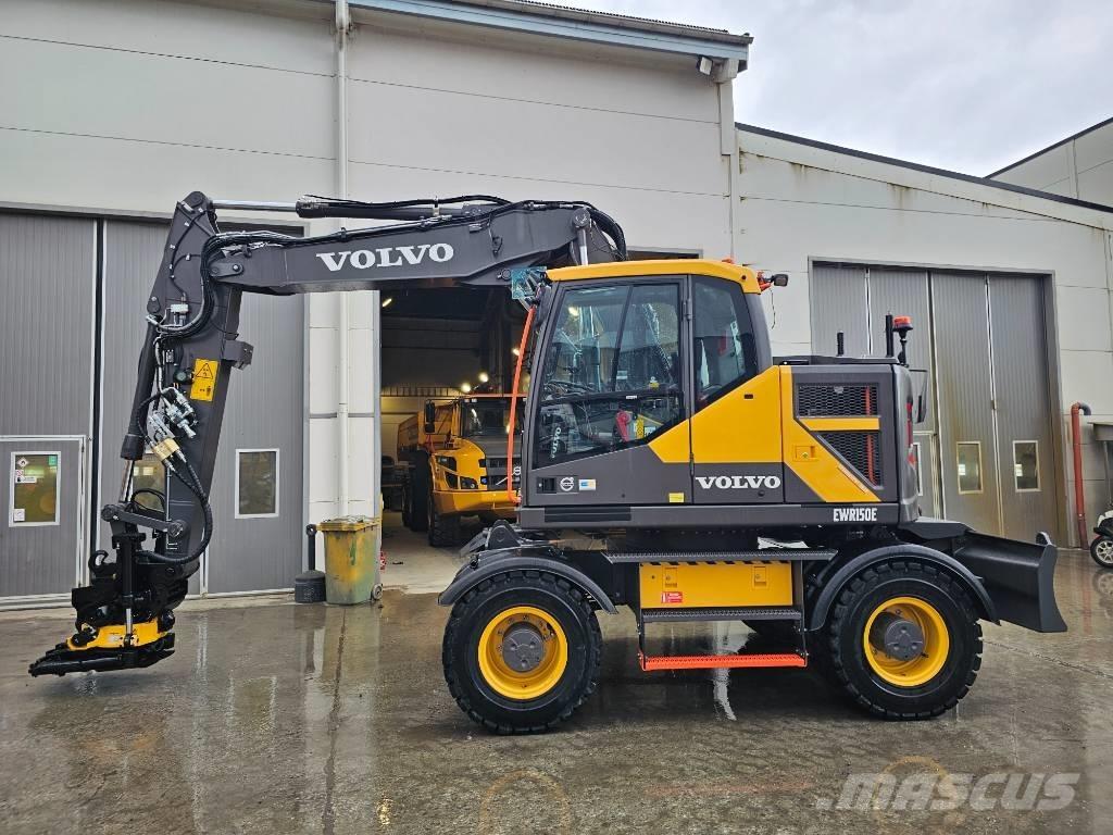 Volvo EWR150E Колёсные экскаваторы