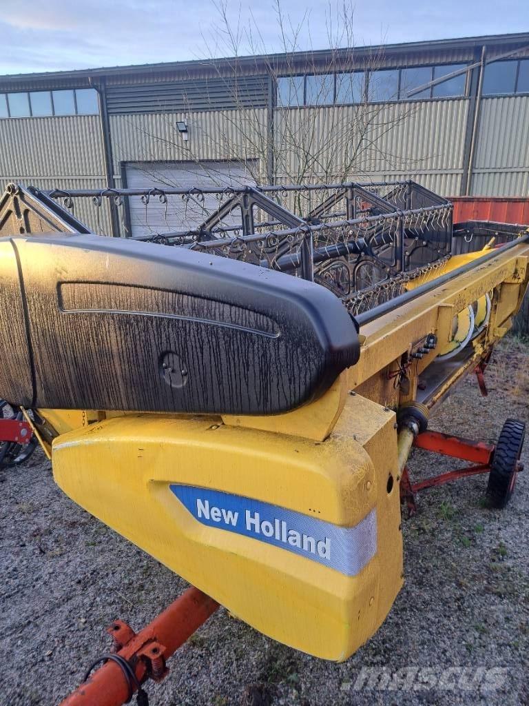 New Holland TC 54 Зерноуборочные комбайны