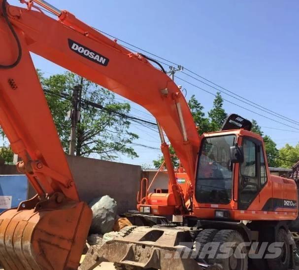 Doosan DH210W-7 Колёсные экскаваторы