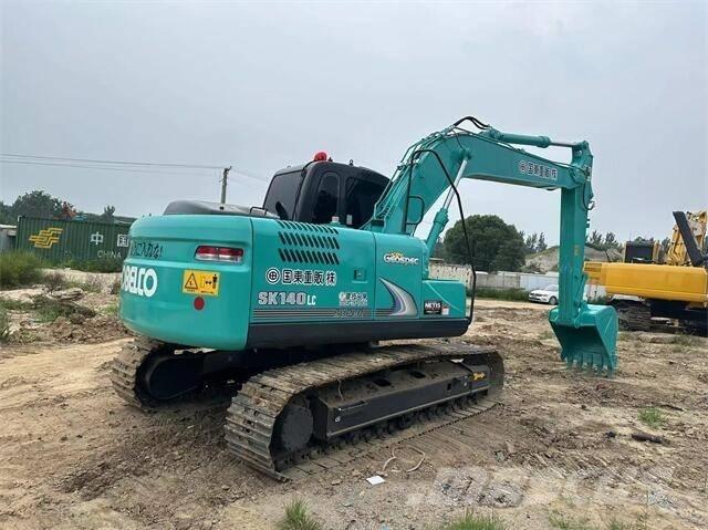 Kobelco SK 140 Гусеничные экскаваторы