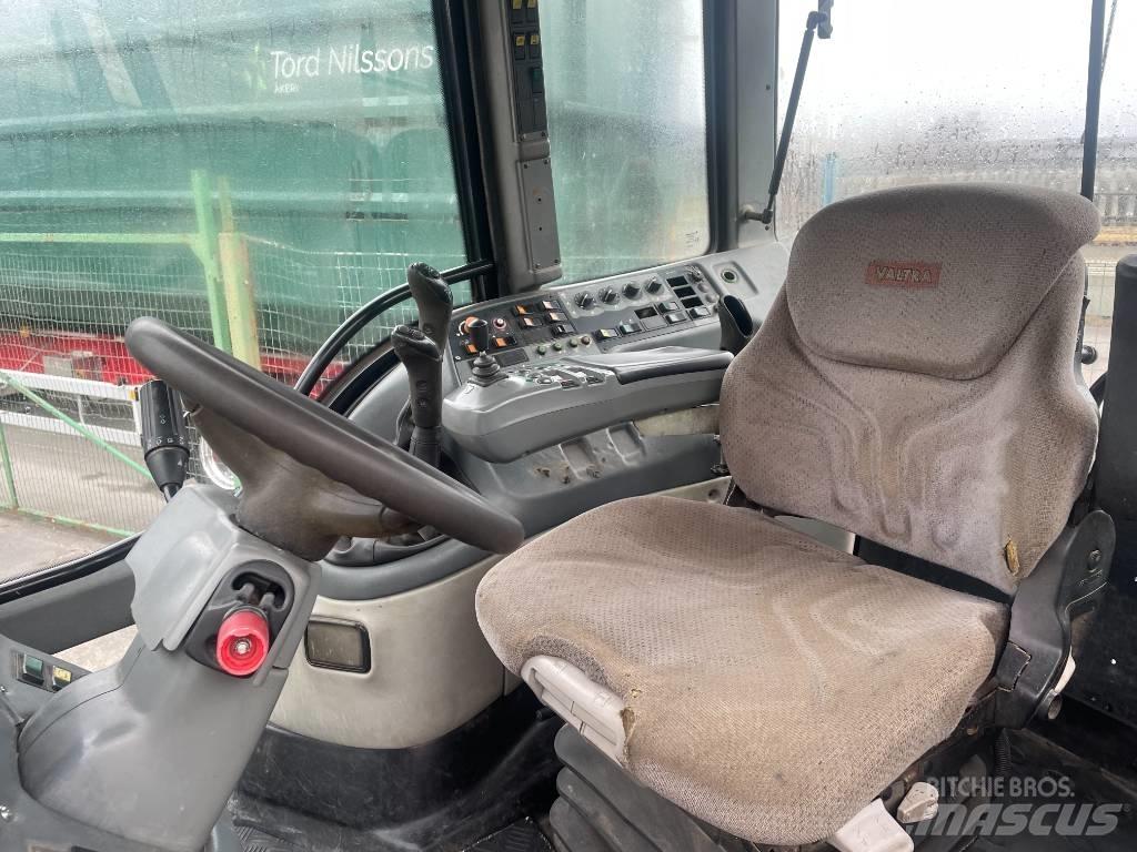 Valtra T 190 Трактора