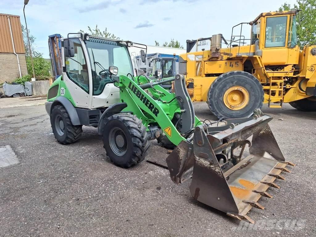 Liebherr L506C Малые погрузчики