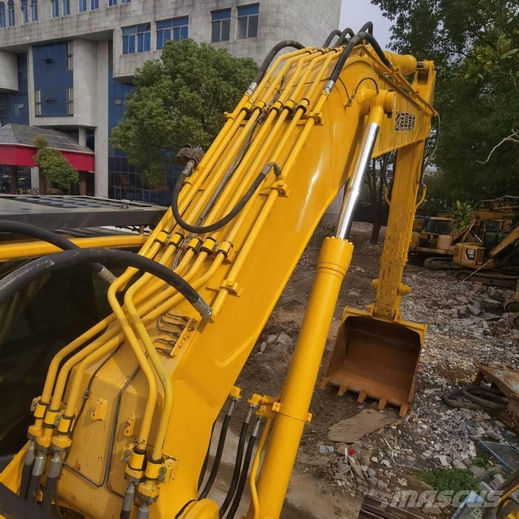 Komatsu PC 450-8 Гусеничные экскаваторы
