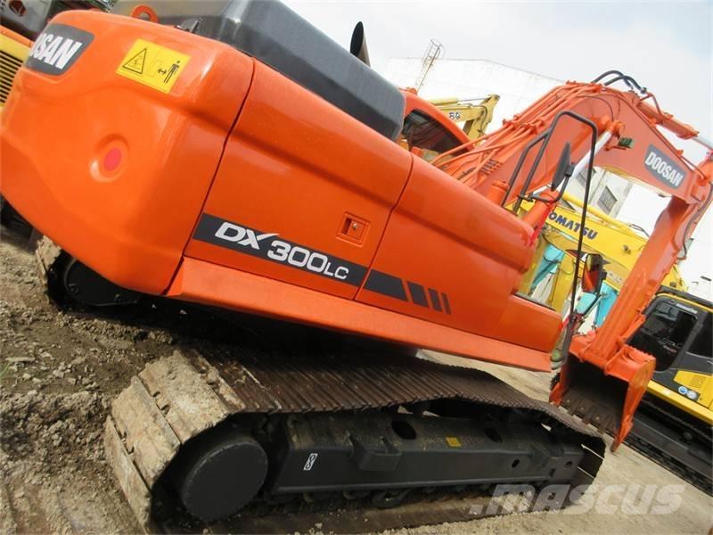 Doosan DX 300 LC-9S Гусеничные экскаваторы