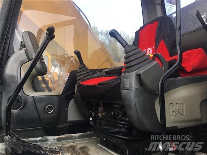 CAT 320 D Гусеничные экскаваторы