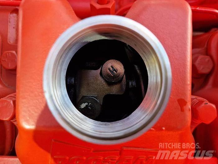 Doosan DR8HUFKA40 Коммерческий транспорт - Другие