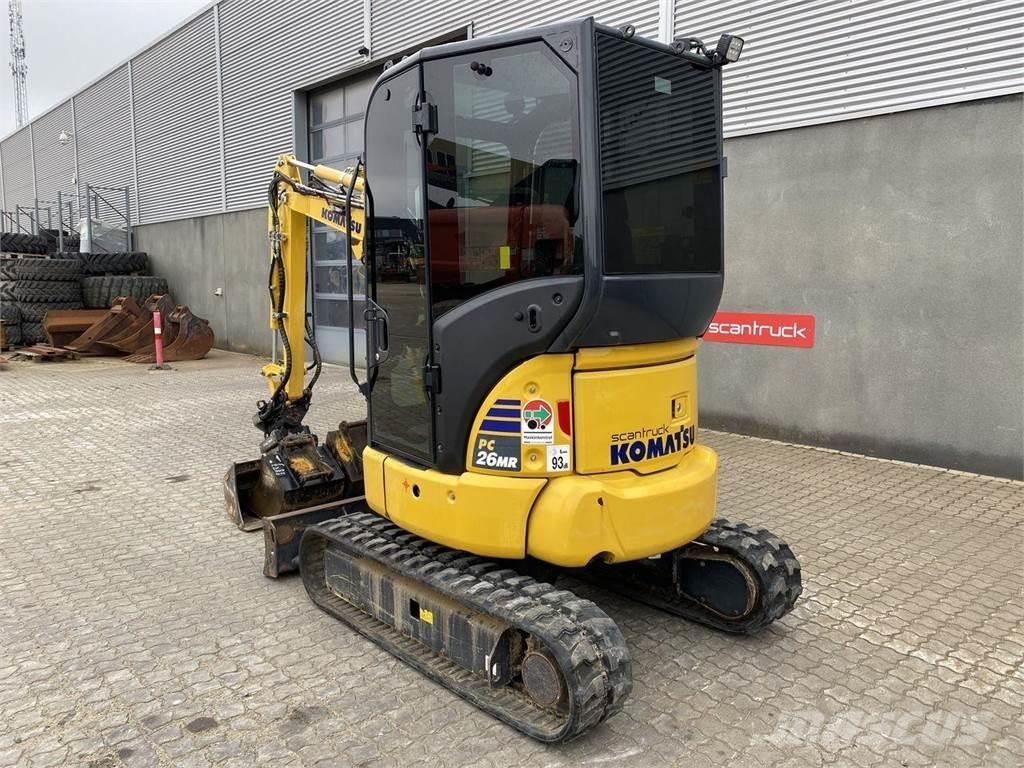 Komatsu PC26MR-5 Колёсные экскаваторы