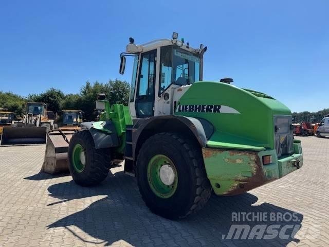 Liebherr L 538 Фронтальные погрузчики