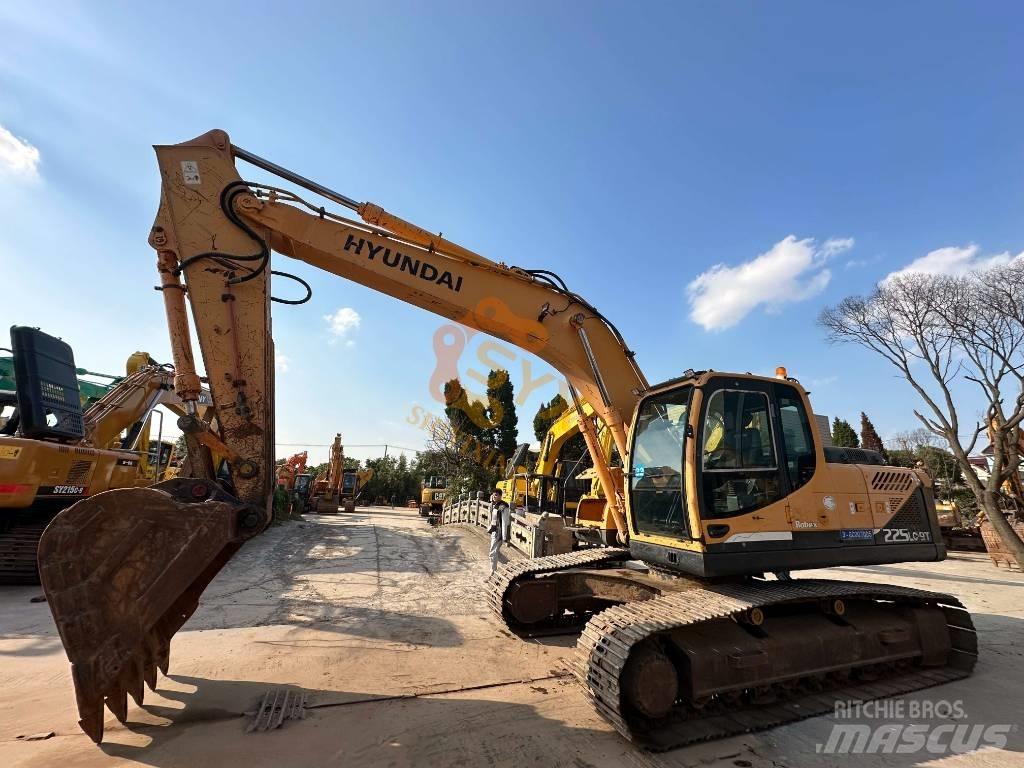 Hyundai 225 Гусеничные экскаваторы
