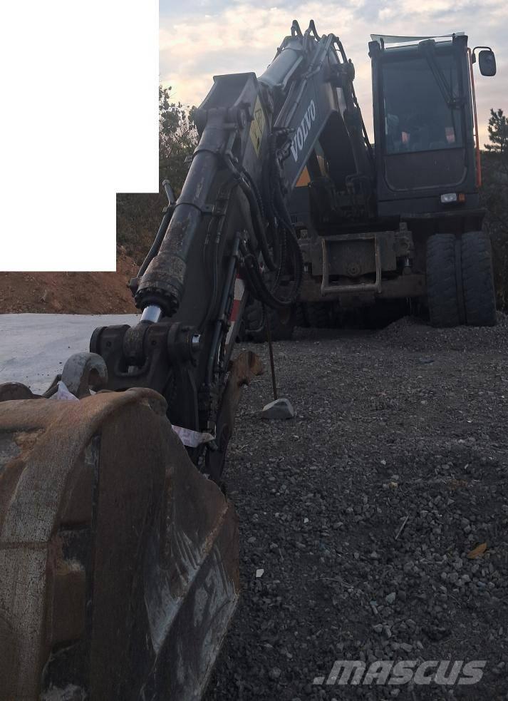 Volvo EW140E Колёсные экскаваторы