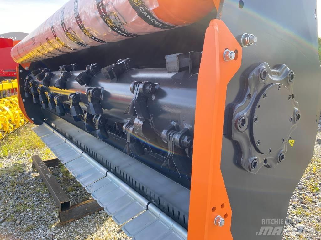 TMC THN 320D Мульчирователи