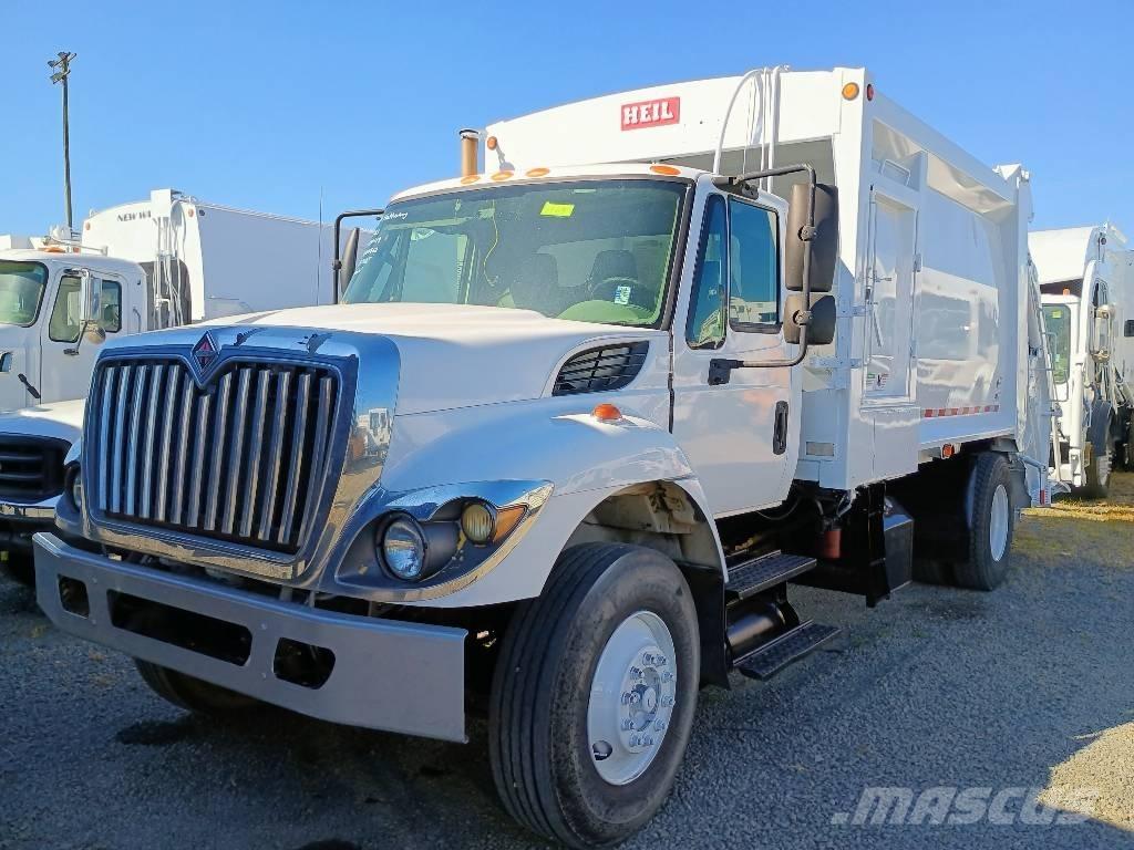 International 7400 Мусоровозы