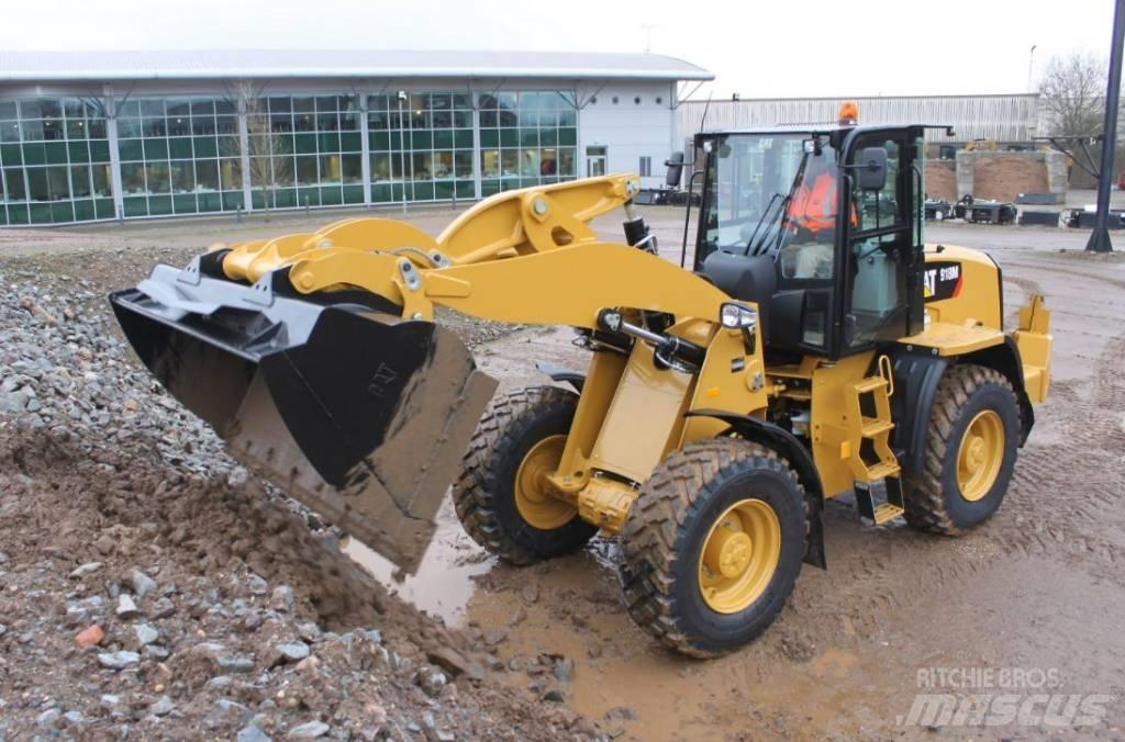 CAT 918 M UTHYRES Фронтальные погрузчики