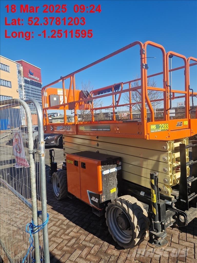 JLG ERT 4769 Ножничные подъемники