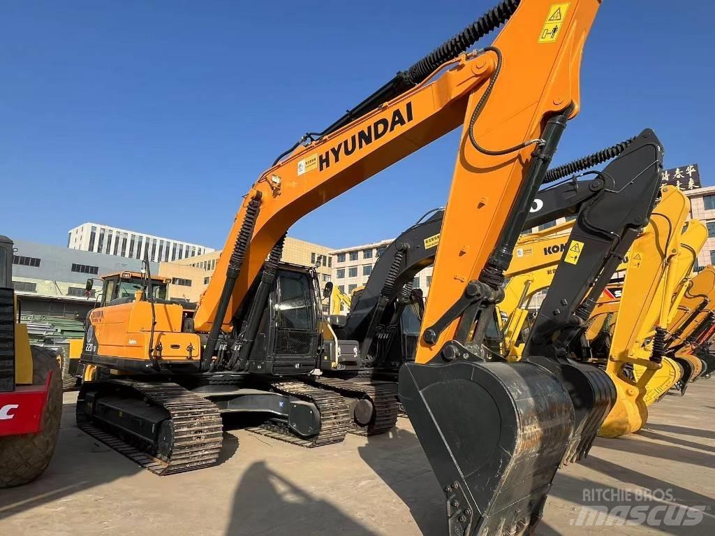 Hyundai 220-9S Малые экскаваторы 7т-12т