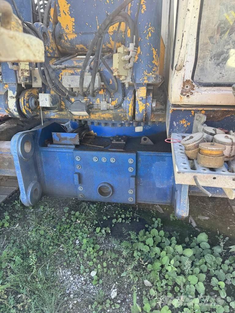 Bauer BG 24 H Гусеничные буровые установки