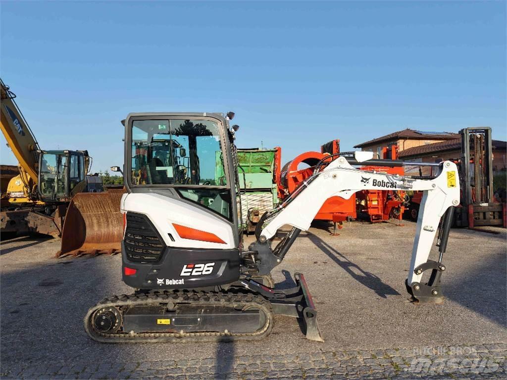 Bobcat E26 Мини-экскаваторы
