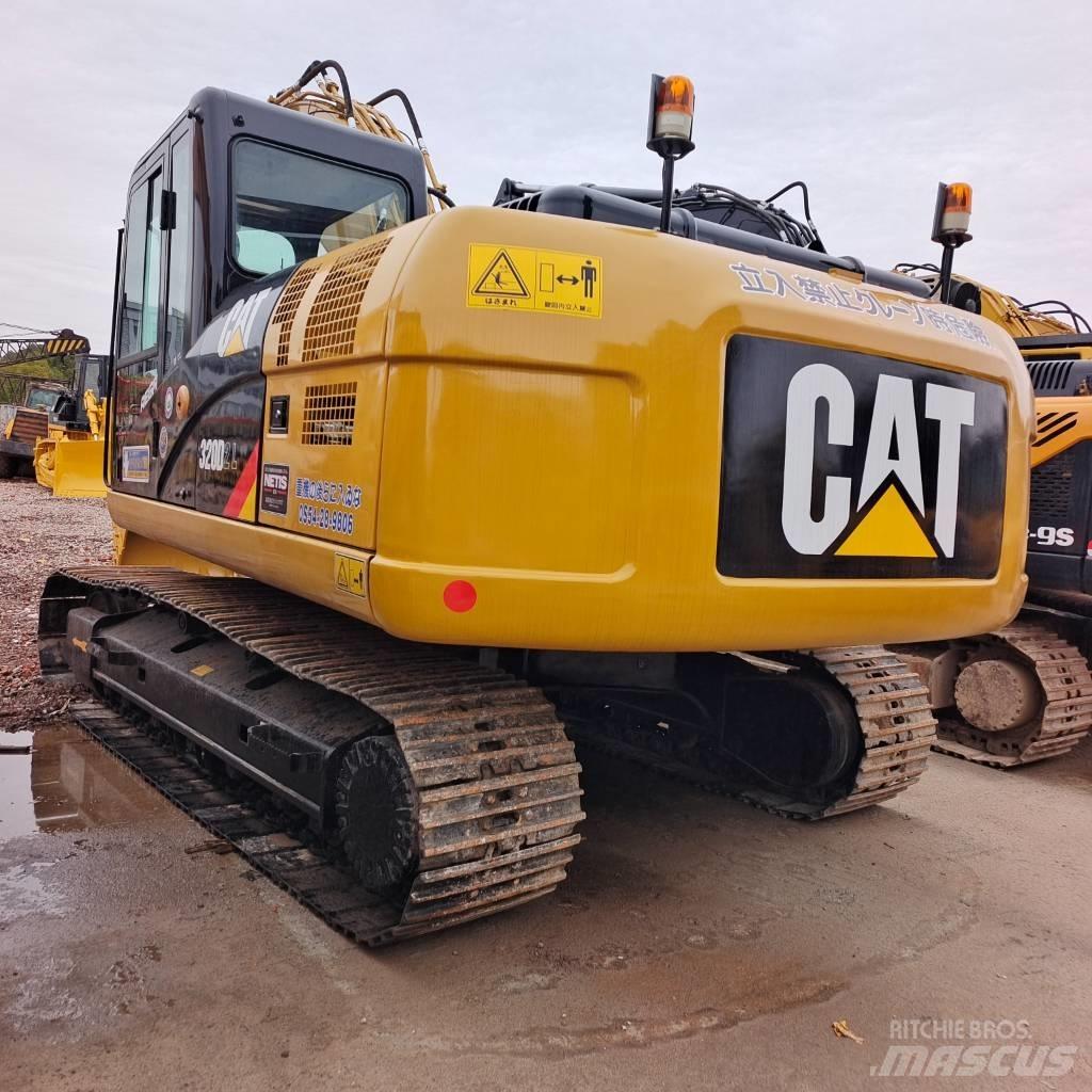 CAT 320D2GC Гусеничные экскаваторы