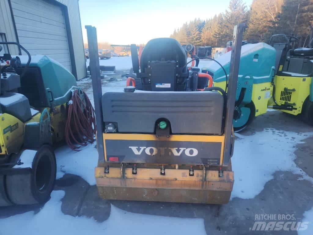 Volvo DD35B Катки тротуарные