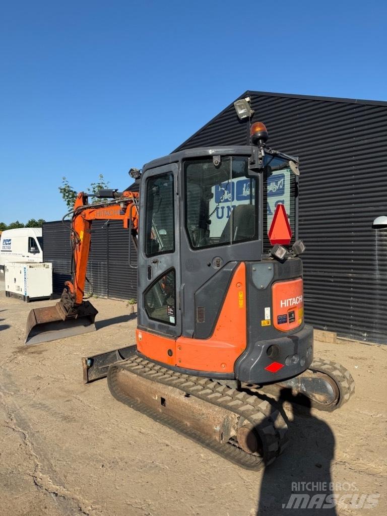 Hitachi ZX 33 Гусеничные экскаваторы