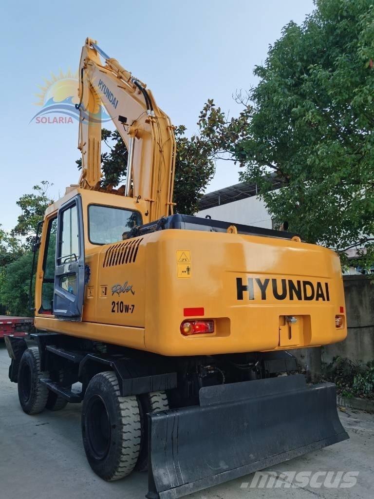 Hyundai robex 210w-7 Колёсные экскаваторы