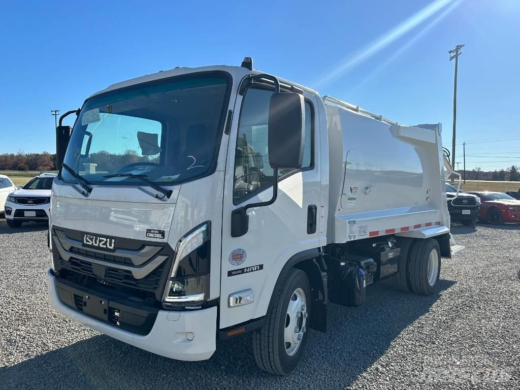 Isuzu NRR Мусоровозы