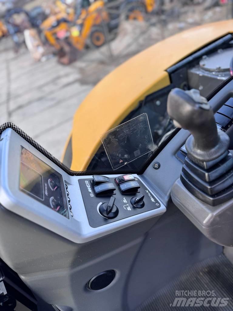 Mecalac 8 M CR Гусеничные экскаваторы