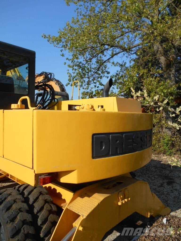 Furukawa 625E Колёсные экскаваторы