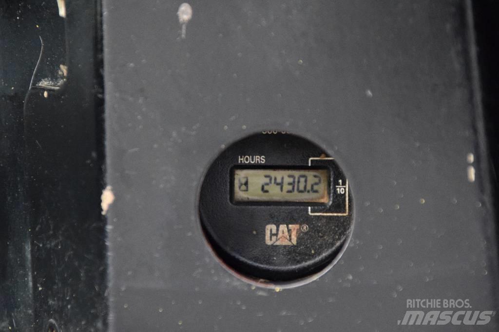 CAT 305E 2CR Мини-экскаваторы