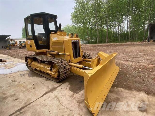 CAT D5G Гусеничные бульдозеры