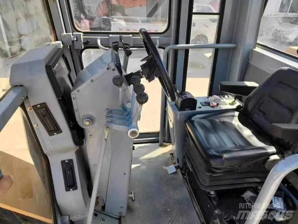 CAT 140 K Грейдеры