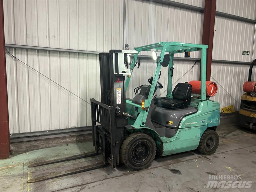 Mitsubishi FG25NT Газовые погрузчики